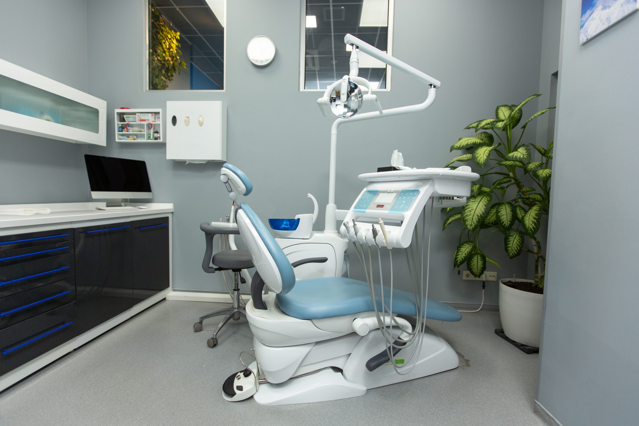 Clinica Dentaria scaled